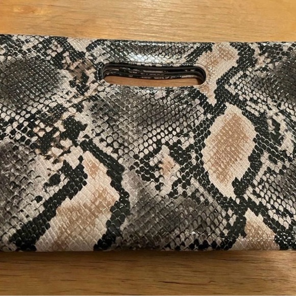 Nine West faux snakeskin clutch - Picture 3 of 5